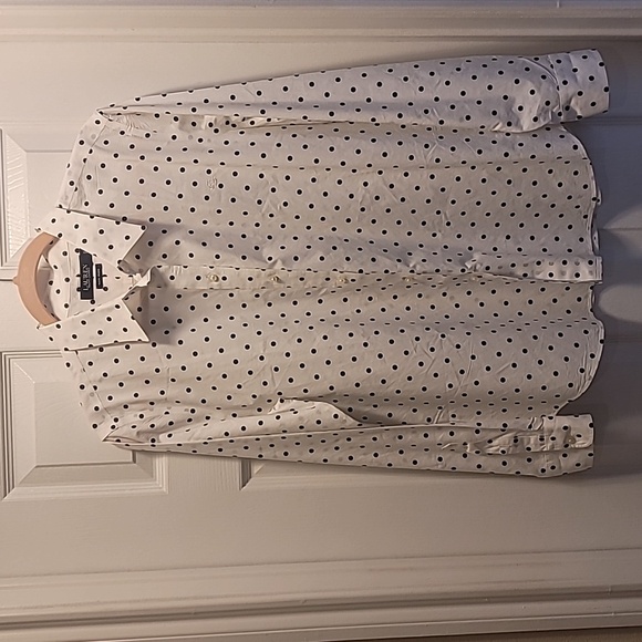 Lauren Ralph Lauren White Shirt with Black Polka Dots - Picture 2 of 9